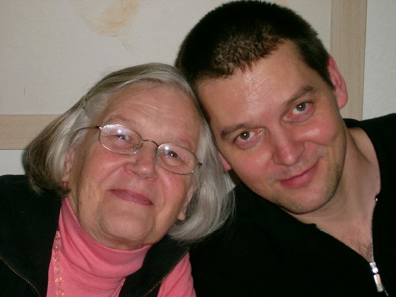 Ingrid Benner 2006 zu Besuch bei ihrem Sohn Jörg in Köln